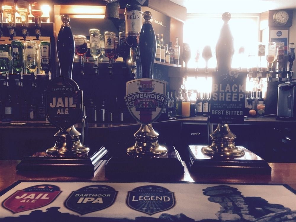 The Globe Inn Buckfastleigh Extérieur photo