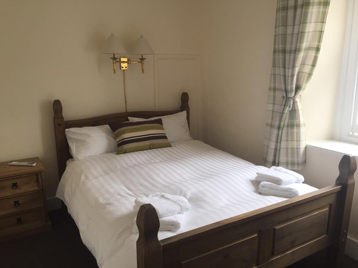 The Globe Inn Buckfastleigh Extérieur photo